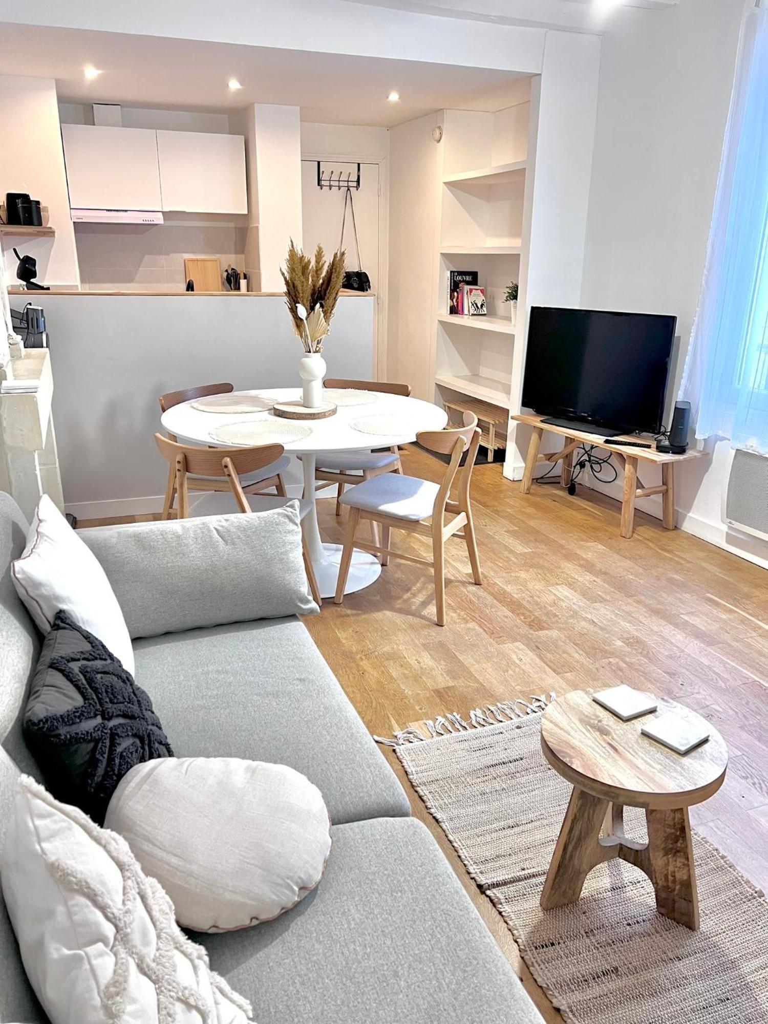 Le Jeanne, Appartement En Duplex Proche Forteresse Et Centre Ville Шинон Экстерьер фото